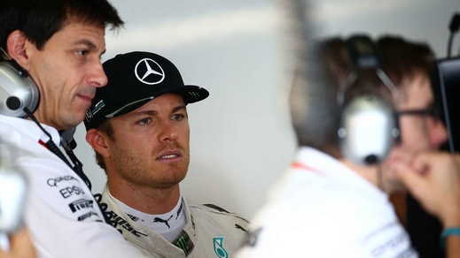 F1, Wolff: «Rosberg ha il titolo in mano»