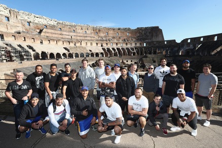 Rugby, gli All Blacks in versione turisti visitano Roma