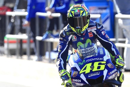 MotoGp Valencia, Rossi: «Abbiamo faticato tanto»