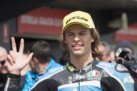 Moto3, Bulega: «Gran qualifica nonostante il dolore»