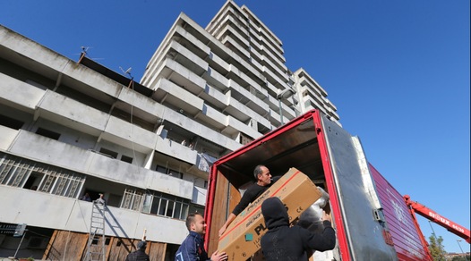 Napoli, addio alle "Vele" di Scampia: saranno demolite