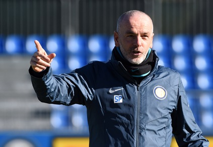 Inter, Pioli aspetta rinforzi e bussa da Mourinho
