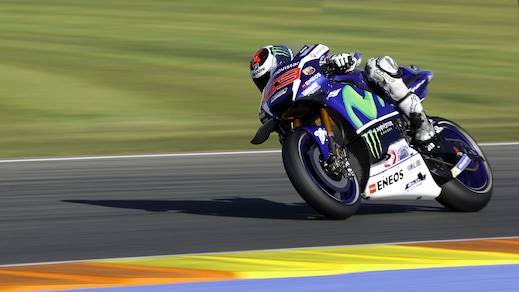 Gp Valencia: pole di Lorenzo, Rossi terzo