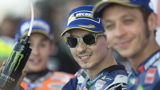 MotoGp, Valencia: Lorenzo imprendibile, la vittoria a 2,10