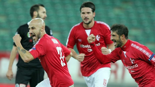 Serie B Bari-Spezia 1-1: Brienza-gol illude. Fedele, che errore