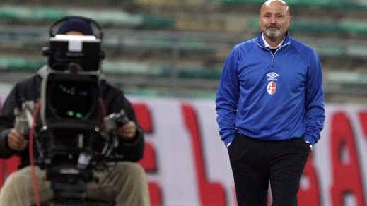 Serie B Bari, Colantuono: «A Verona per fare la partita»