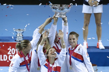 Tennis, la Repubblica Ceca trionfa in Fed Cup
