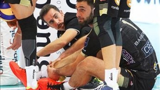 Volley: Superlega, distorsione alla caviglia per Sokolov