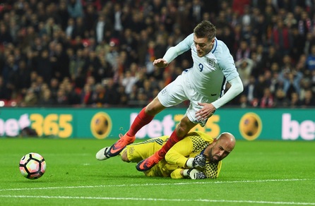 Reina, continua il momento no: erroraccio con la Spagna