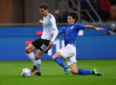 Milan, lieve lesione per Romagnoli: a rischio il derby