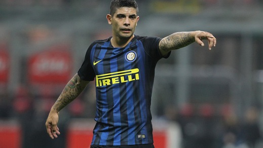Banega: «Inter, voglio festeggiare derby con i tifosi»
