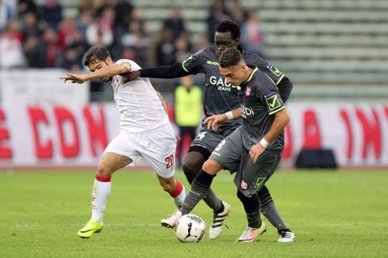 Bari-Carpi 2-0, prima vittoria per Colantuono