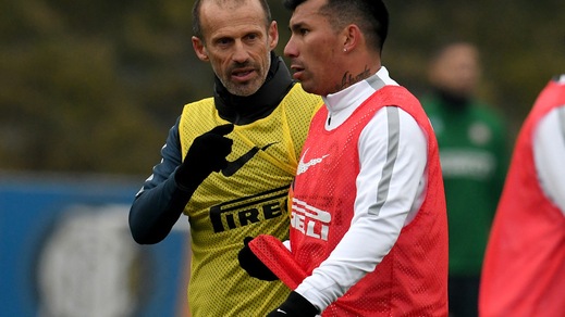 Pioli ne convoca 24 per il derby