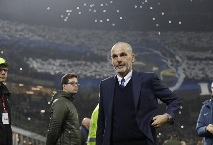 Emozione Pioli, l'esordio sulla panchina dell'Inter nel derby