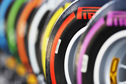 F1 Pirelli, Hembery: «Analizzeremo i dati del test»