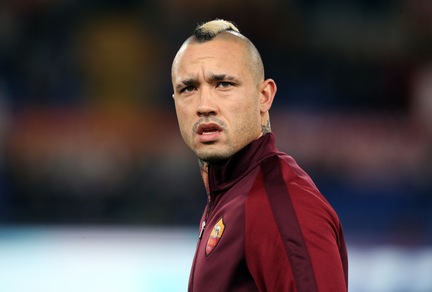 Roma, Spalletti: «Domenichini? Scritte solo bugie». Nainggolan: «Riguarda lo spogliatoio»