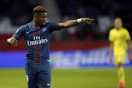 Inter, il PSG spara alto per Aurier: servono 25 milioni