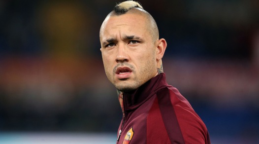 Roma, Spalletti: «Domenichini? Scritte solo bugie». Nainggolan: «Riguarda lo spogliatoio»