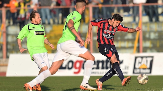 Lega Pro, penalizzate Lucchese, Casertana e Maceratese