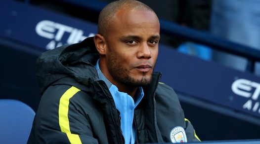 Kompany, incubo senza fine. Guardiola: «Rischia di stare fuori 6 settimane»
