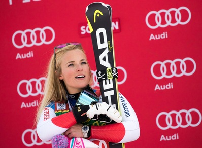 Sci, Lara Gut la più veloce a Lake Louise