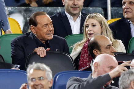 Milan, Berlusconi: «Il closing potrebbe slittare di un mese»
