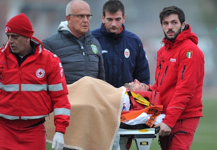 Como, che paura. Nossa perde i sensi ed è portato in ospedale