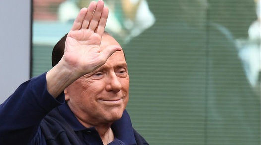 Berlusconi scherza: «Senza me e Montolivo il Milan vincerà tutto»