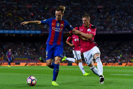 Manchester United, Mourinho vuole Rakitic