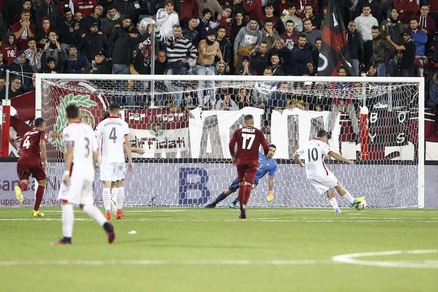 Serie B, Trapani-Carpi 0-1: Catellani su rigore. Calori già soffre