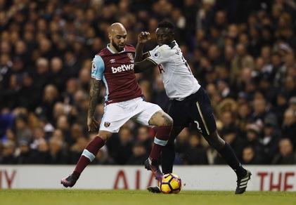 West Ham, raccolta fondi dei tifosi per cacciare Zaza