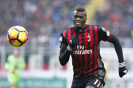 Milan: c'è il sì di Niang al Watford: prestito con diritto di riscatto a 15 milioni