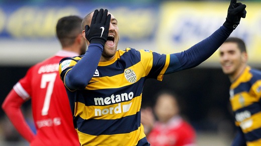 Serie B, Verona-Perugia 2-2: Pazzini non basta
