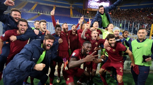 Serie A, Lazio-Roma (0-2): l'errore di Wallace apre la strada alla vittoria romanista