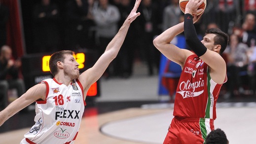 Serie A, clamoroso a Milano: Gentile se ne va