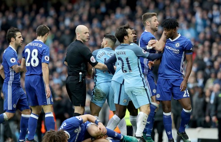 Guardiola, quanti problemi. Aguero squalificato per quattro giornate