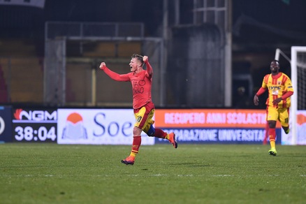 Serie B, Benevento-Cesena 2-1: magia di Ciciretti e dedica al nonno