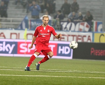 Serie B prova tv per Basha del Bari: due giornate di squalifica