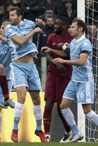 Lazio, Tare: «Lulic punito? Sarebbe comico, tutto è partito da Strootman»