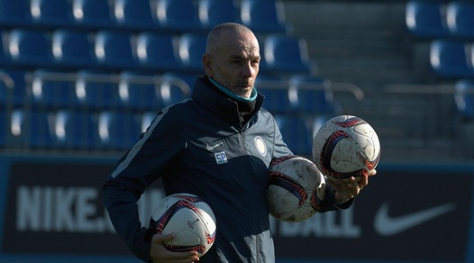 Pioli: «Simeone? Mi concentro solo sull'Inter»