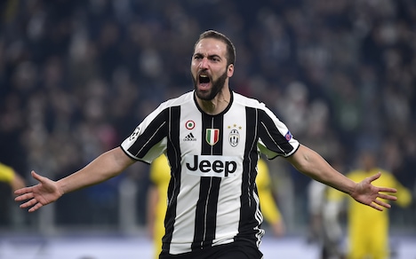 Juventus-Dinamo Zagabria 2-0: Allegri chiude da primo