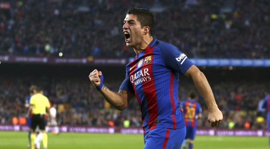 Barça, Bartomeu annuncia: «Suarez con noi fino al 2022»