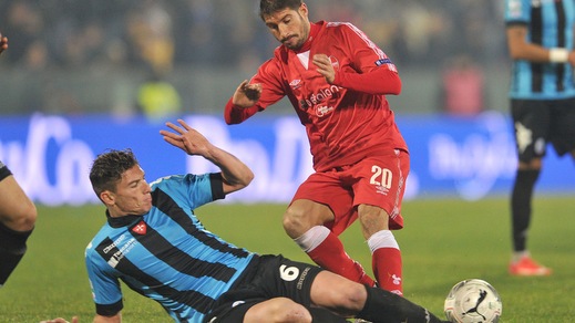 Serie B, solo la traversa ferma il Pisa: 0-0 con il Bari