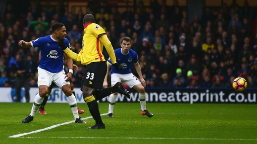 Gol di tacco al volo: la sequenza della magia di Okaka