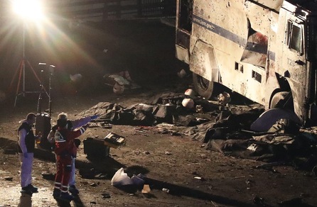 Istanbul, esplosioni a pochi passi dallo stadio del Besiktas