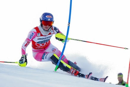 Sestriere, in testa l'americana Shiffrin: Curtoni al 13° posto