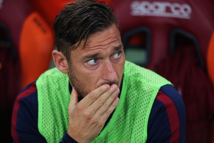 Roma, Totti salta il Milan. Recupera Bruno Peres