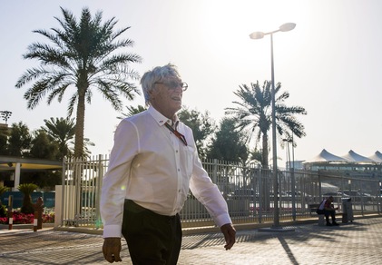 F1, Ecclestone: «Serve un compagno forte per Hamilton»