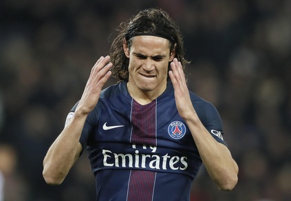 Cannavaro propone 20 milioni a Cavani
