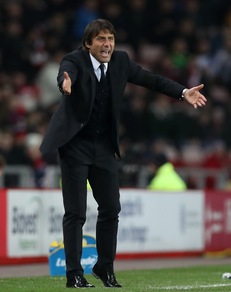 Premier League, Fabregas c'è e il Chelsea vola ancora